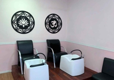 Passo o Ponto de Salão de Beleza Completo em Funcionamento